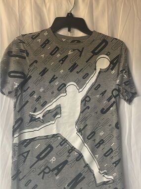 Jordan Gray Graphic Jumpman Short Sleeve Tee